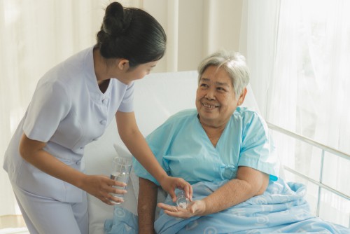 What Do Caregivers at a Nursing Home Do?